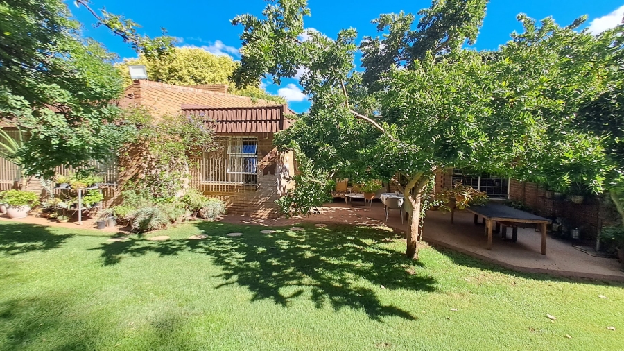 7 Bedroom Property for Sale in Universitas Free State